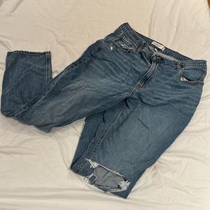 Abercrombie & Fitch The 90’s Slim Straight Ultra High Rise Jeans